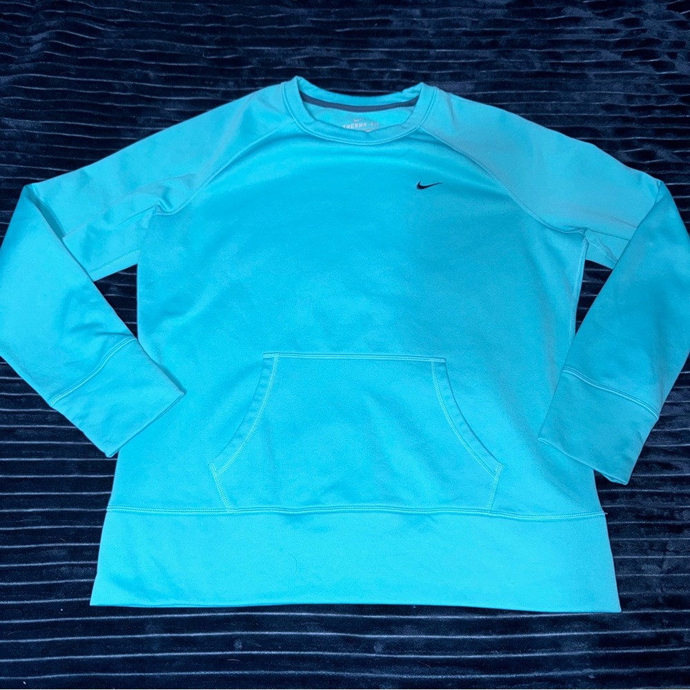 Women’s Nike crew neck